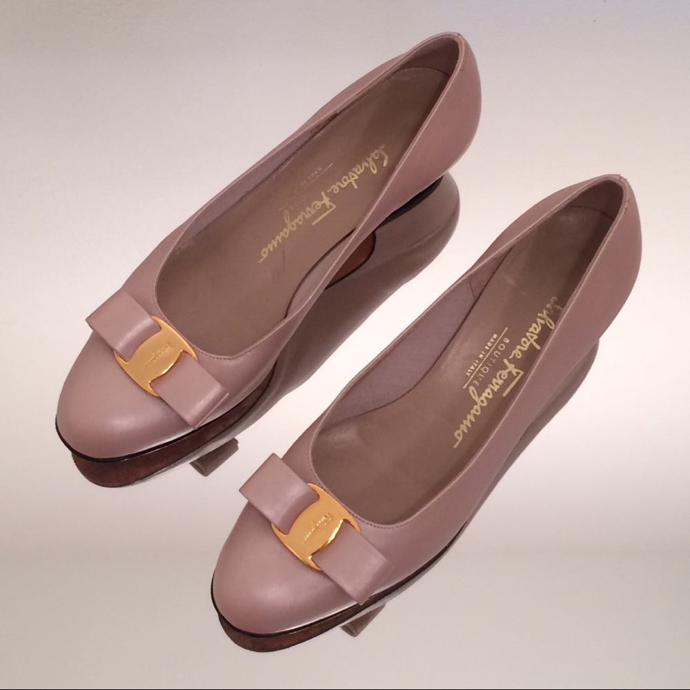 Ferragamo Signature Bow